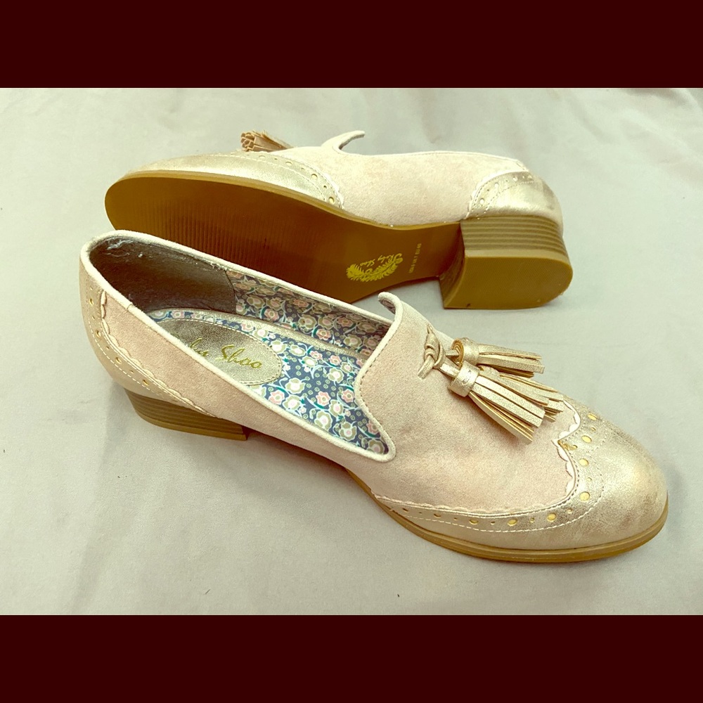 Ruby Shoo peach/tan and gold wingtip with tassels